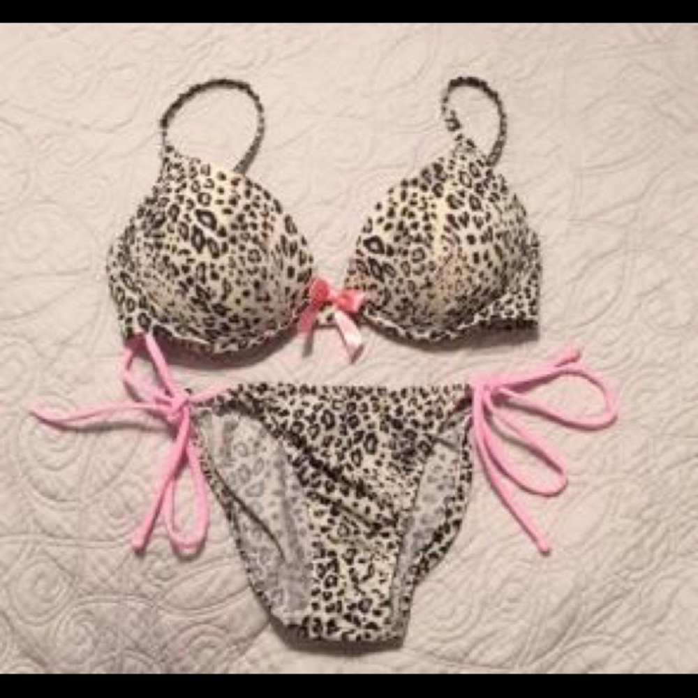 Super Sexy Venus White Leopard Bikini